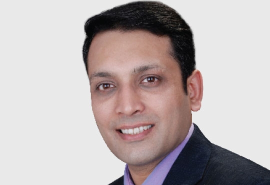 Nitin Singhal, Senior Director, CX Solutions, Oracle India